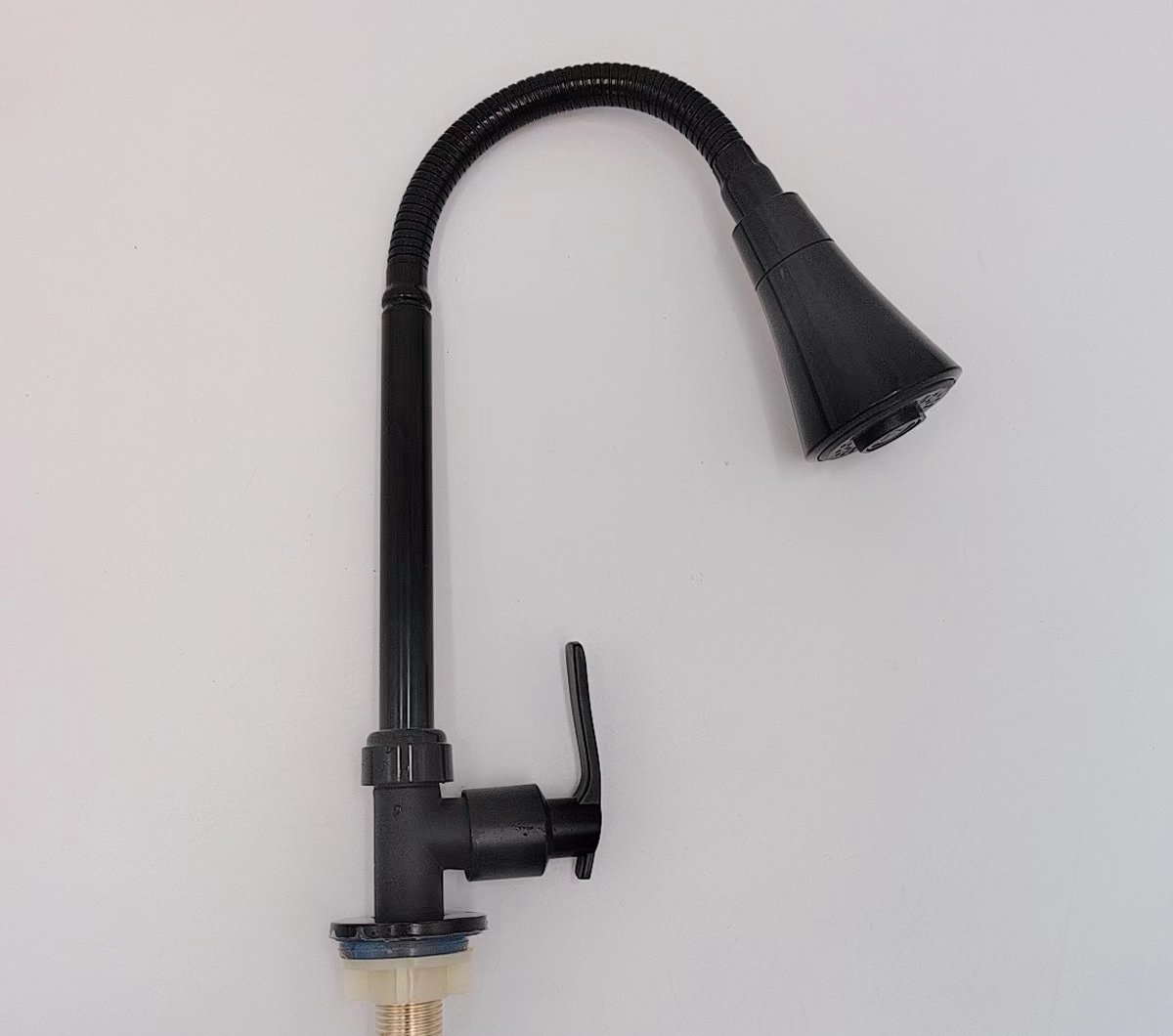 Black single-cold flexible kitchen sink faucet